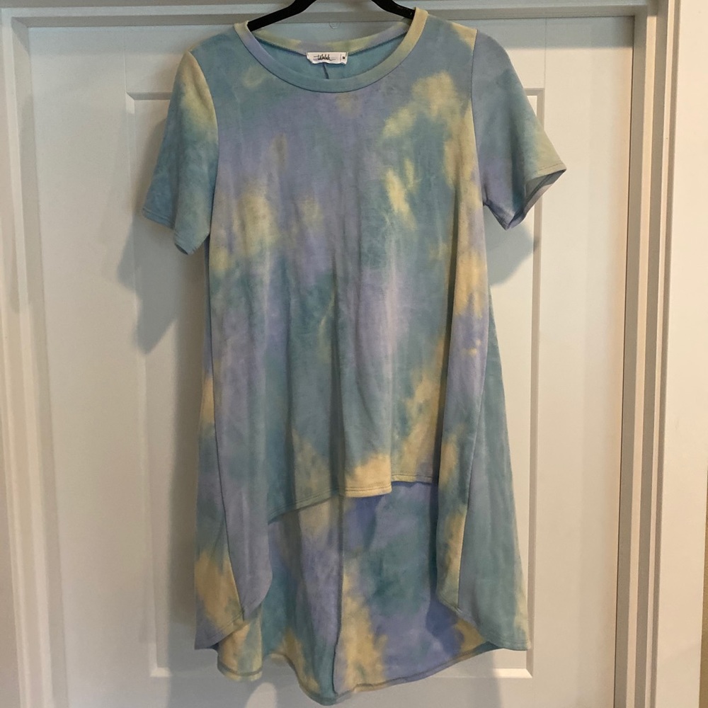 High-Low Tie Dye Top